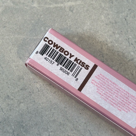 NEW  Jeffree Star Tinted Hydrating Melting Lip Balm in "Cowboy Kiss” - Picture 4 of 6